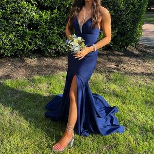 Tiffany Designs Navy Blue Mermaid Prom Dress!!